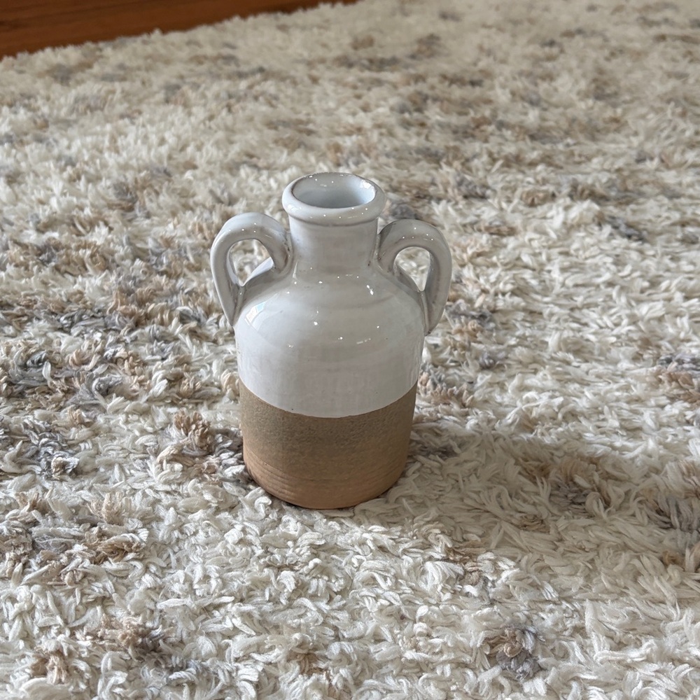 White and Tan Ceramic Vase - Picture 2 of 4